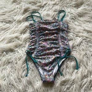 🆕Victoria’s Secret‎ Pink Ruched One-Piece in Floral Combo